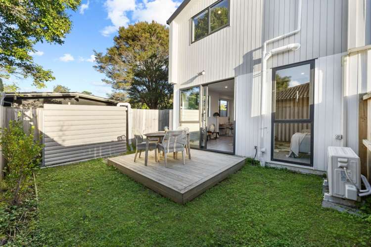 113 Te Atatu Road Te Atatu South_24