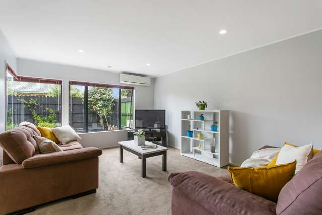 28 Ksenia Drive Flat Bush_3