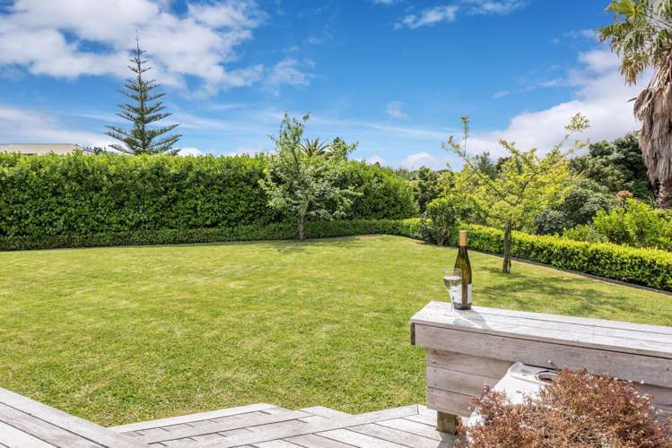 10 Araminta Place Beachlands_17