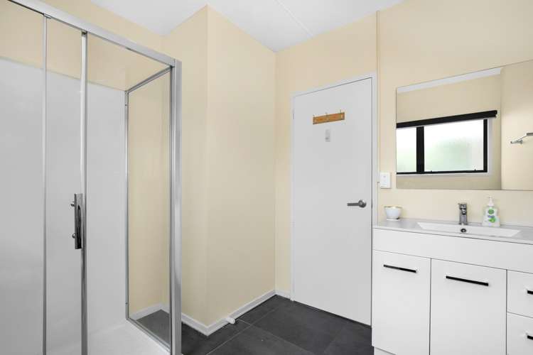 2/21 Southview Place Wattle Downs_8