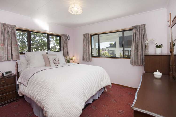 29 Farnham Drive Richmond_6