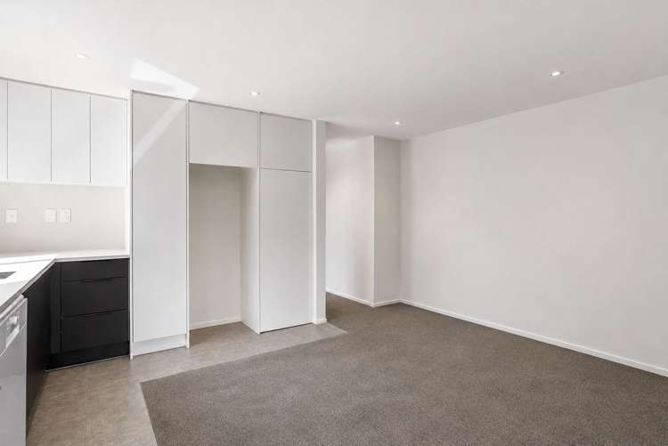2/19E Court Crescent Panmure_3