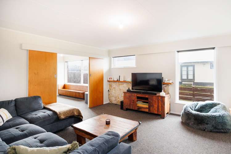 98 Lethbridge Street Feilding_9