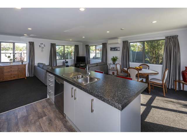 8 Carteret Place Aranui_4