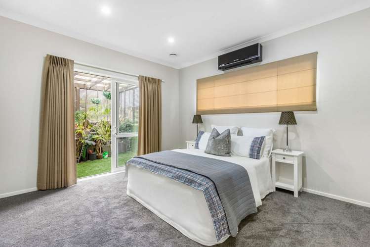 8 Andy Crescent Flat Bush_10