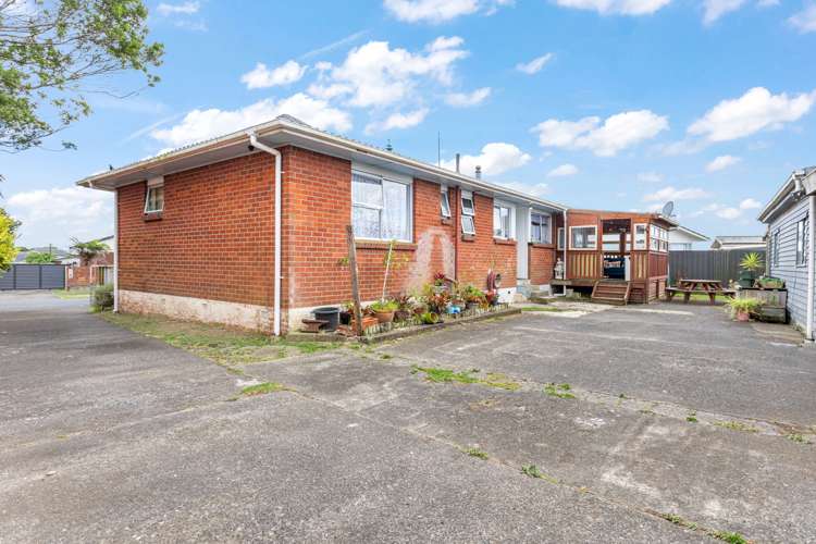 5 Raglan Street Mangere East_24