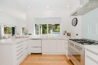 10 Logan Court_4