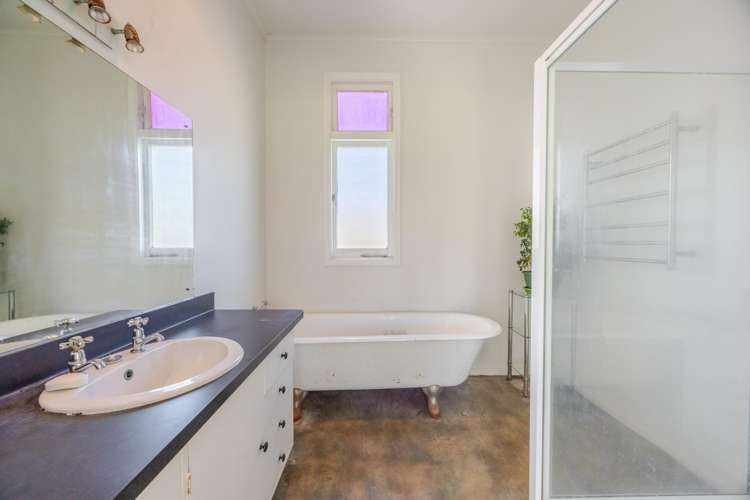 1 Union Street Waipawa_16