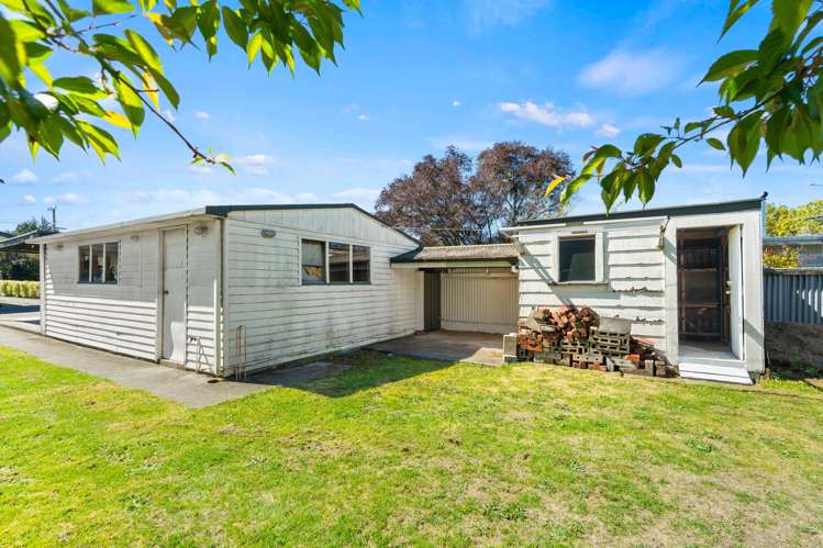 5 Devon Street Masterton_18