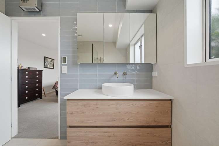 4 Devon Crescent Darfield_10