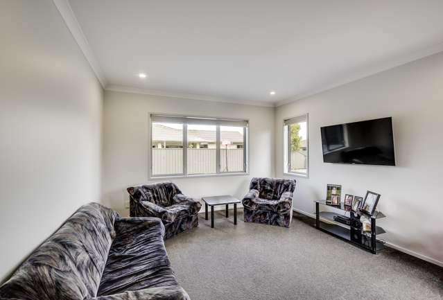 17 Waitaki Way Poraiti_4