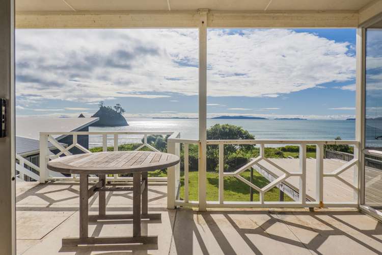 208 Mangakahia Drive Whangapoua_9