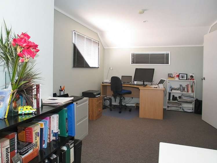 10 Portage Place Whitby_19