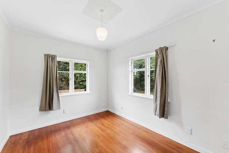 21 Koromiko Street New Lynn_8