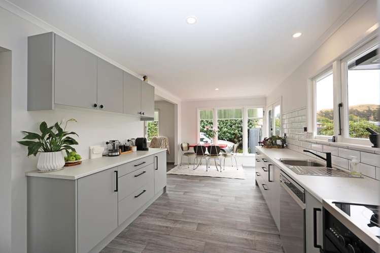 38 Fernbrook Road_4
