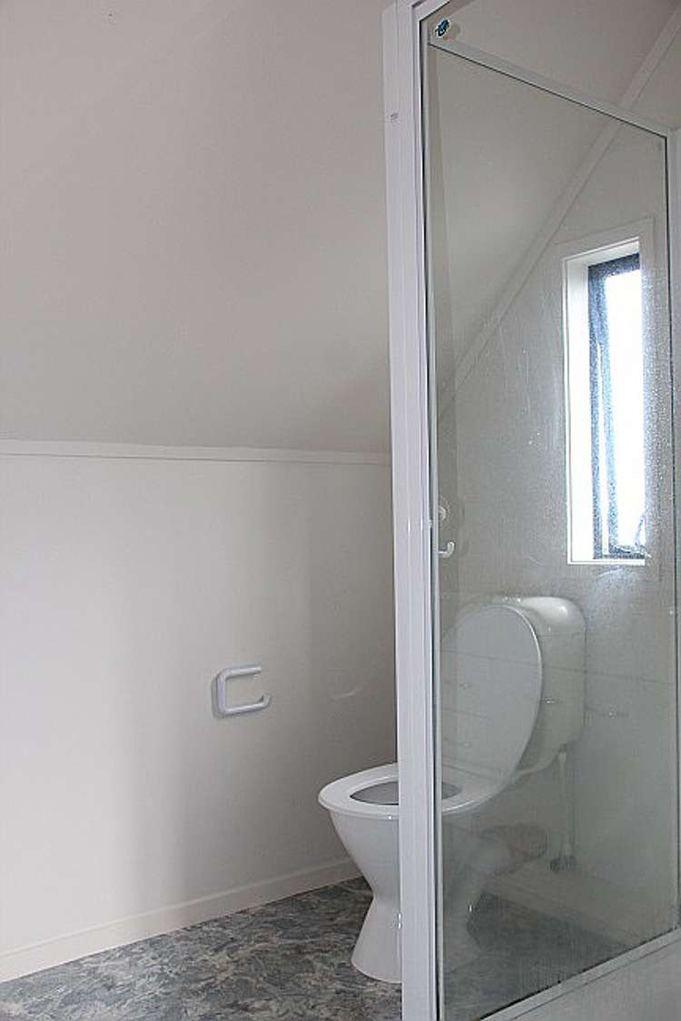 24 Leiden Place Totara Vale_7