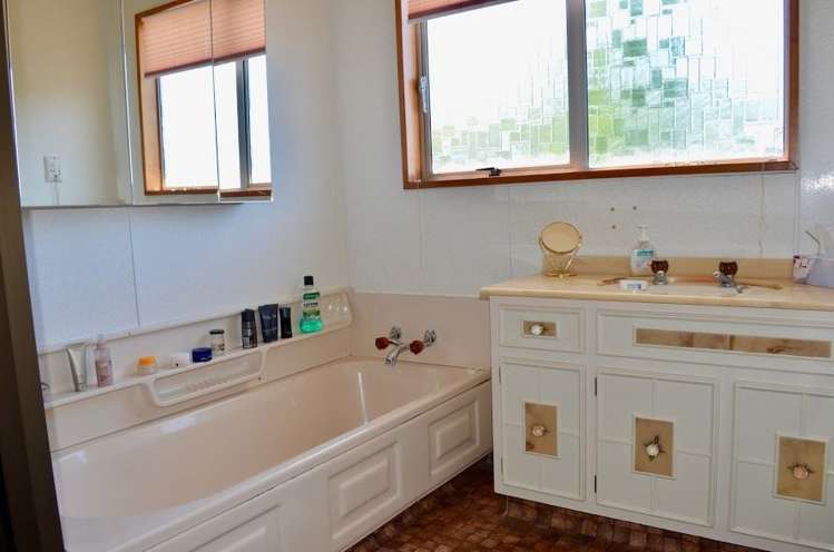 12 Main North Road Woodend_8