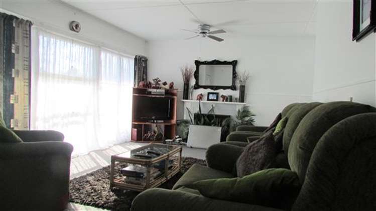 43 Aorangi Road Paeroa_2