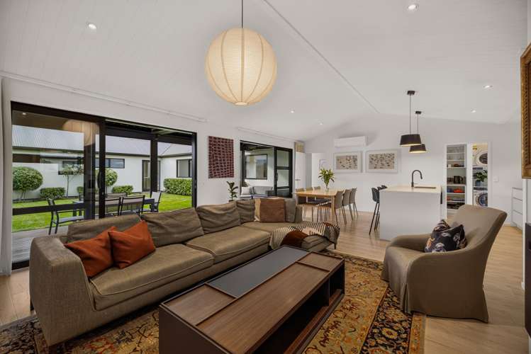 3 & 3A Marsden Place Lower Shotover_13