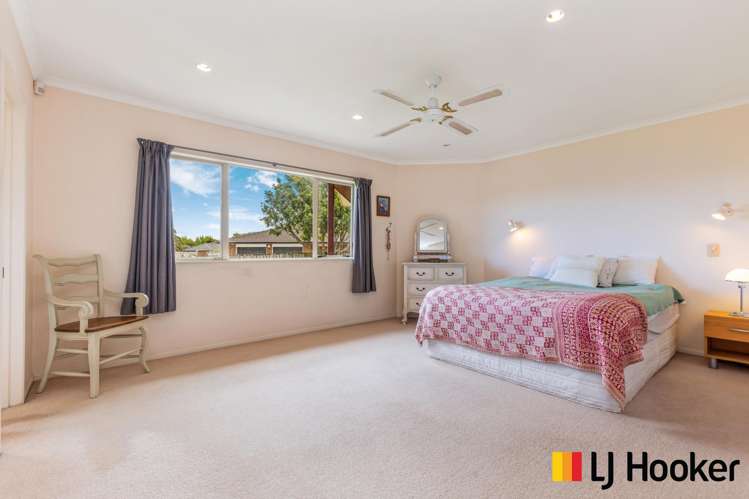 5 Trossach Place Wattle Downs_9