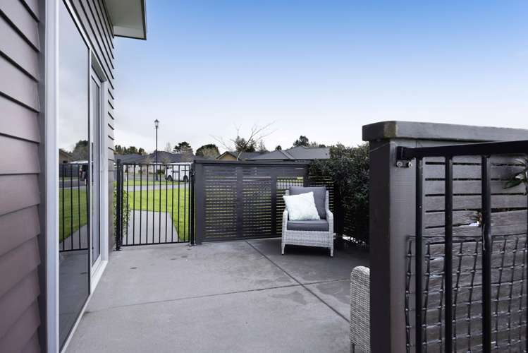 7 Mercade Close Stratford_31