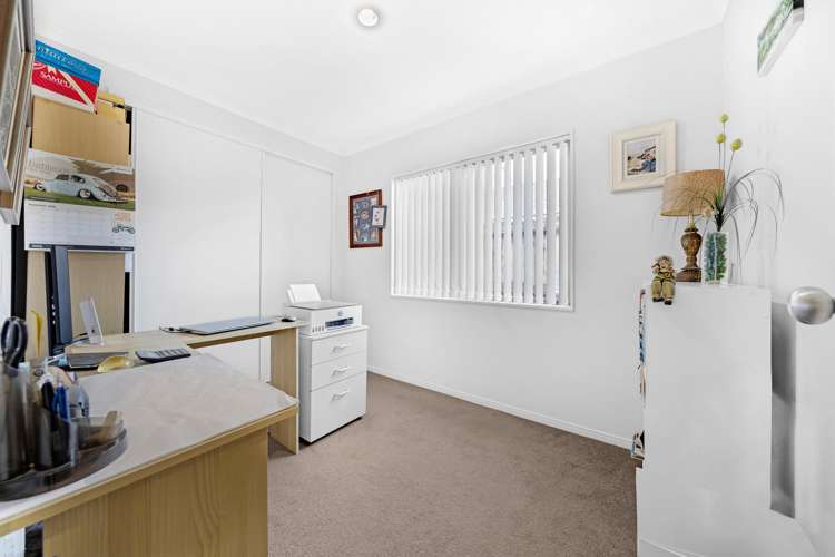 25 Espalier Drive Henderson_10