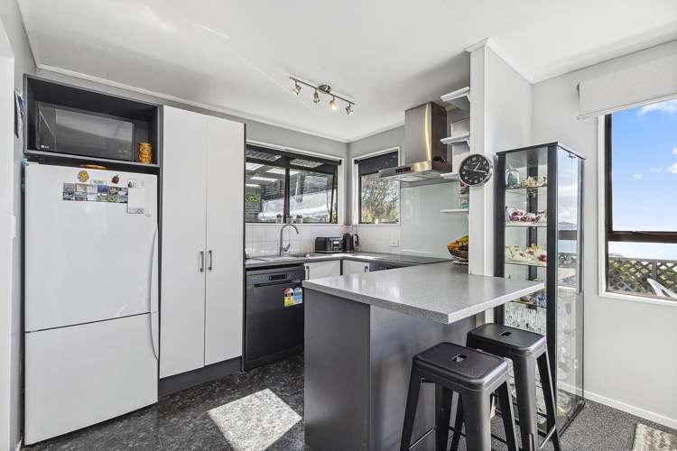 5 Tikati View Titahi Bay_3