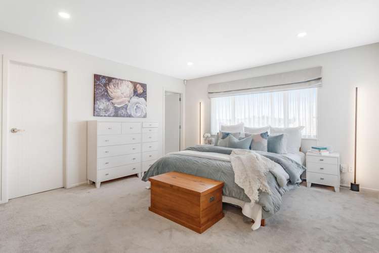 10 Hedge Row Sunnyhills_17