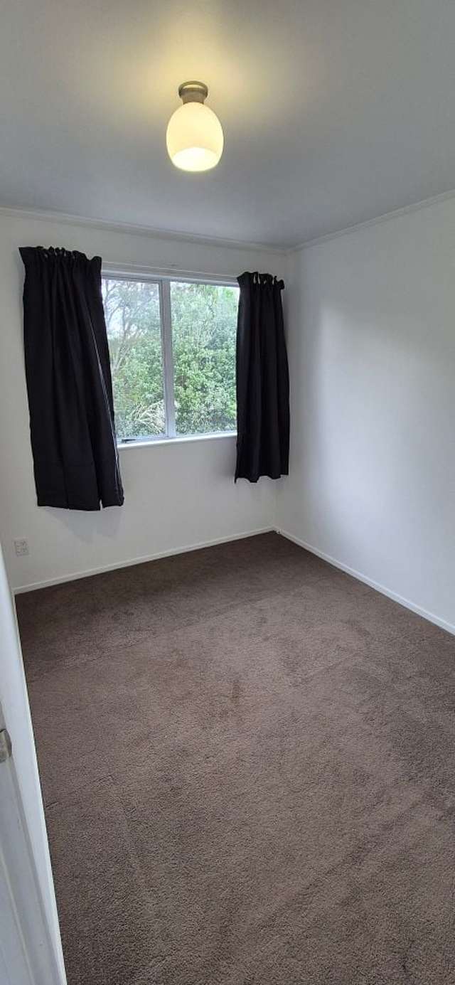 Upstairs 1/14 Chislehurst Street Henderson_3