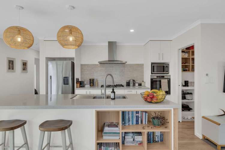 7 Thomas Way Brightwater_1