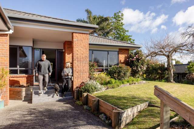 Family Favourite on 760sqm (approx.)