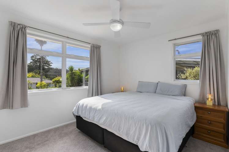 35 Chippendale Crescent Birkdale_14