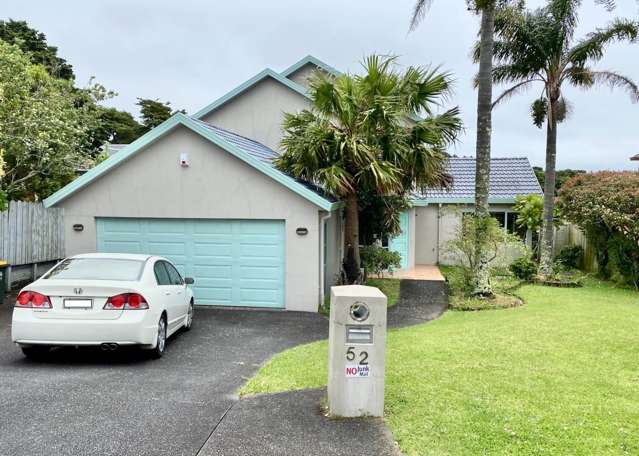 5 Bedrooms & 3 Bathrooms Large Full Section Gr...