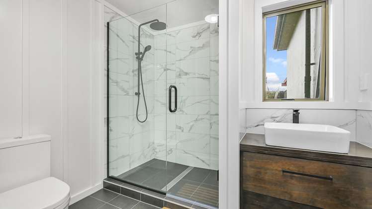 1045 The Lake Road Leeston_7