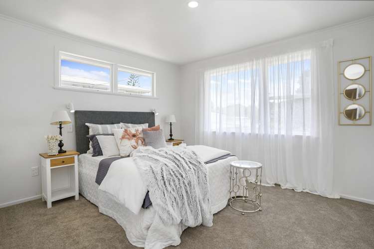 19 Fairclough Road Beach Haven_9