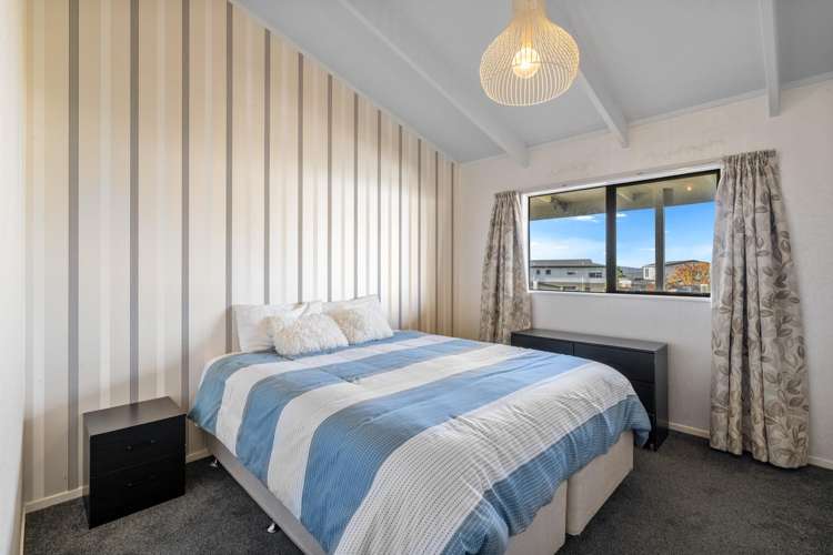 2 Banks Street Cooks Beach_14