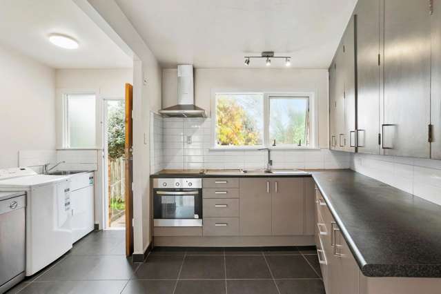 2/1a Wade Avenue Onehunga_4