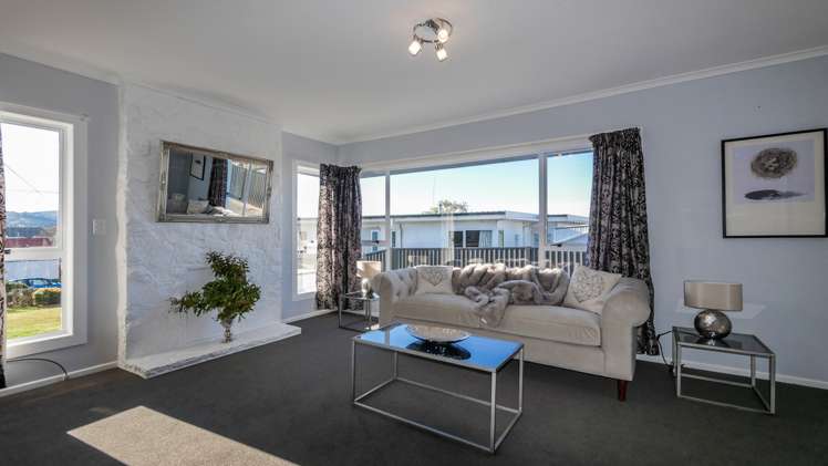 131 Hillhead Road Corstorphine_9