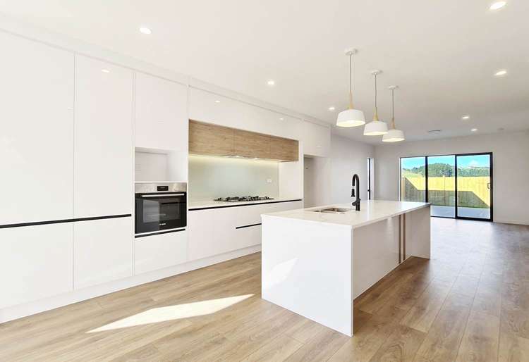 6 Ascent Street Flat Bush_2