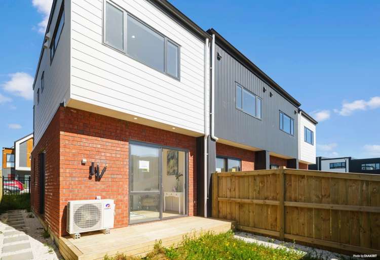 58 Picturesque Drive 10673_9