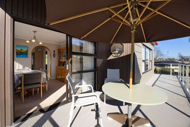 17 Huia Avenue Forest Lake_3