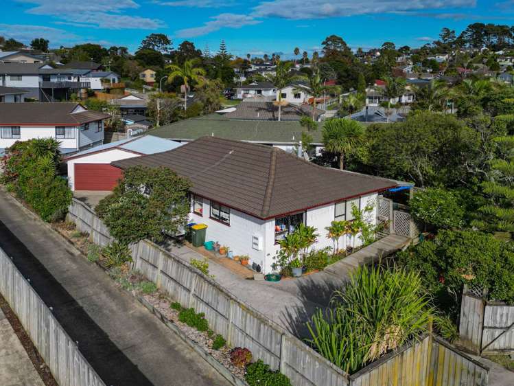 56 Meadowood Drive Unsworth Heights_18