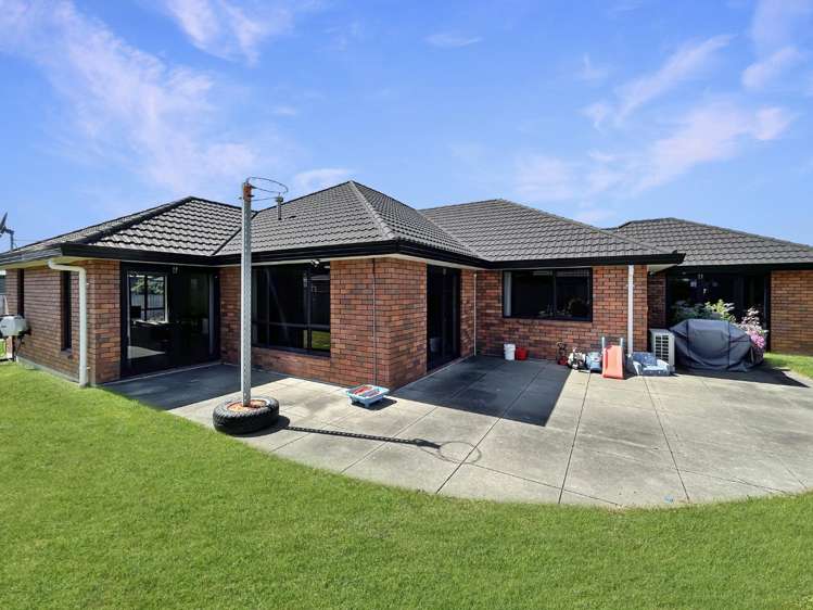 3 Brookside Close 10923_10
