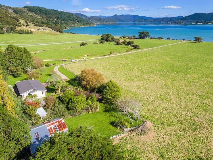 5582 Kenepuru Road Kenepuru Sound_5