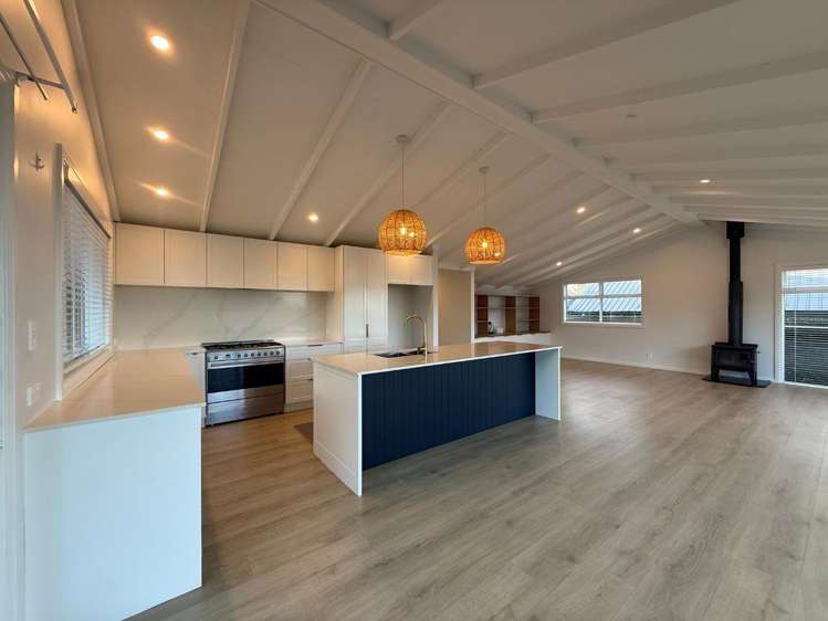 1 Hoskins Avenue Hillsborough_4