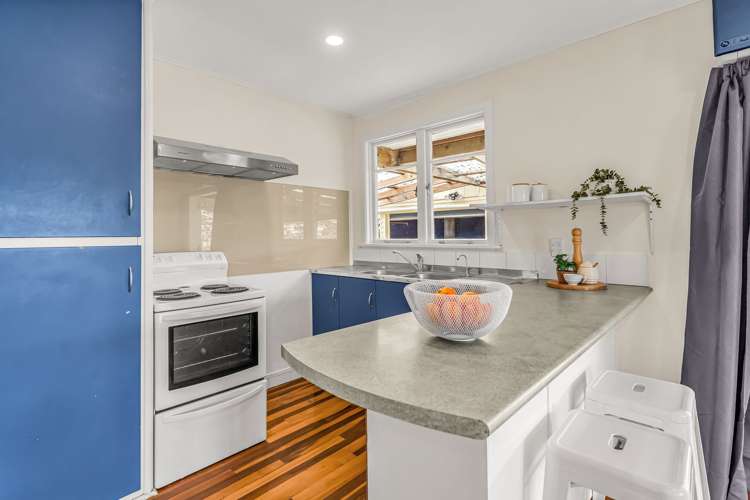 11 Beazley Ave Paparangi_7