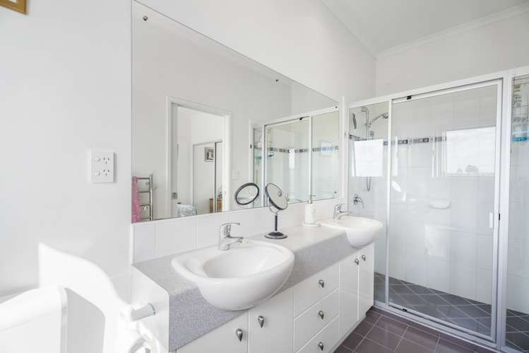 12 Quarter Deck Lane Gulf Harbour_9