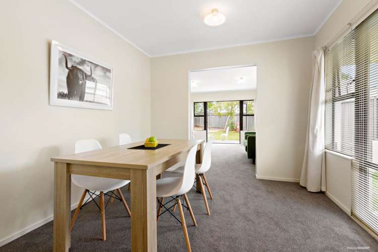 54a Delta Avenue New Lynn_5