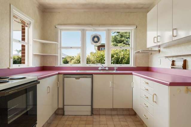 8 Hillcrest Road Otumoetai_3