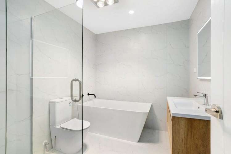 137 Pooks Road Ranui_8